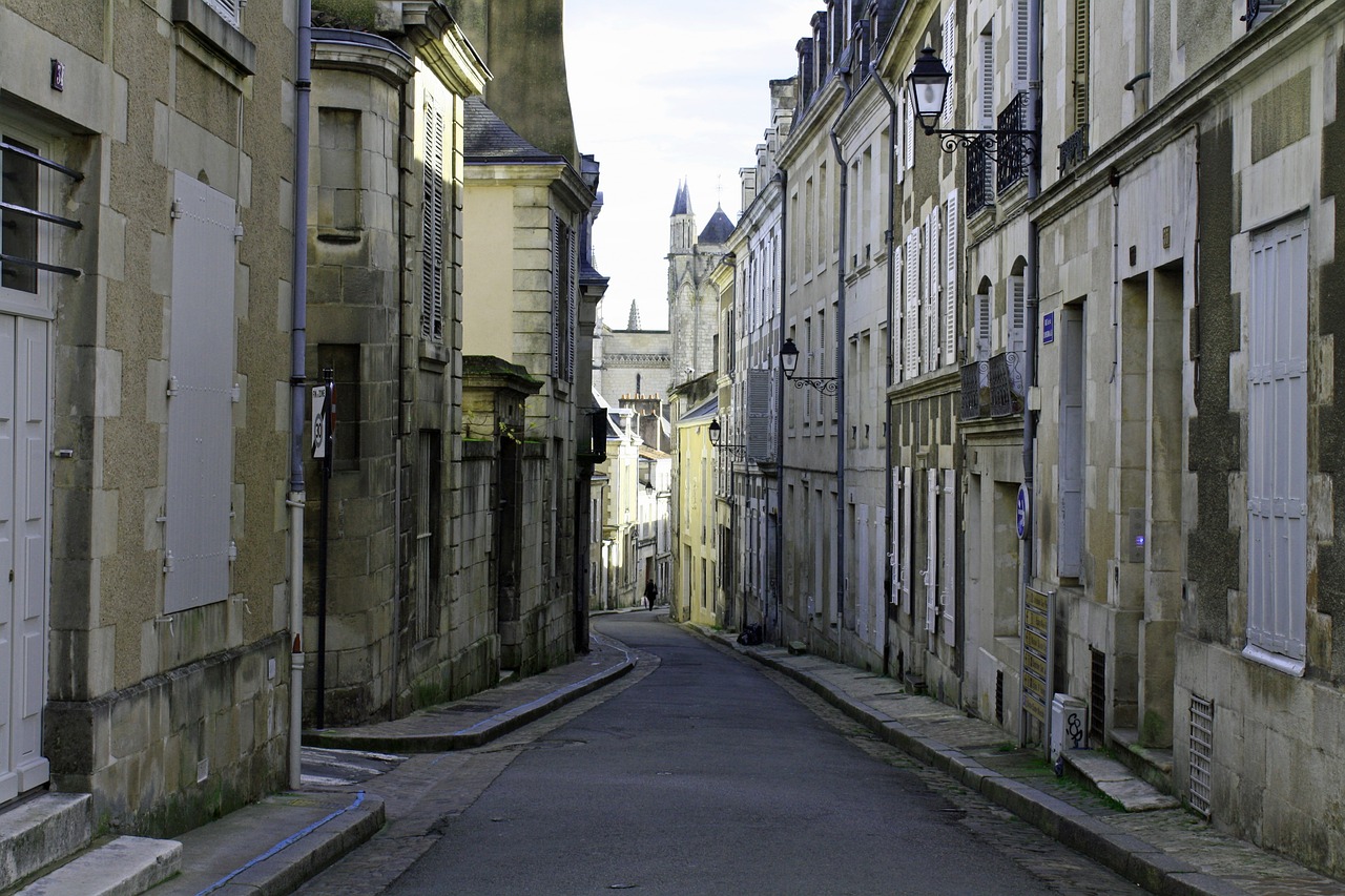 Gatesmug i Poitiers